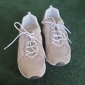 Mens Lands End Beige Sneakers 10